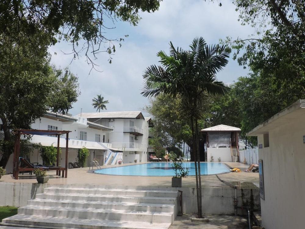 Pigeon Island Beach Resort And Spa Nilaveli Exterior foto
